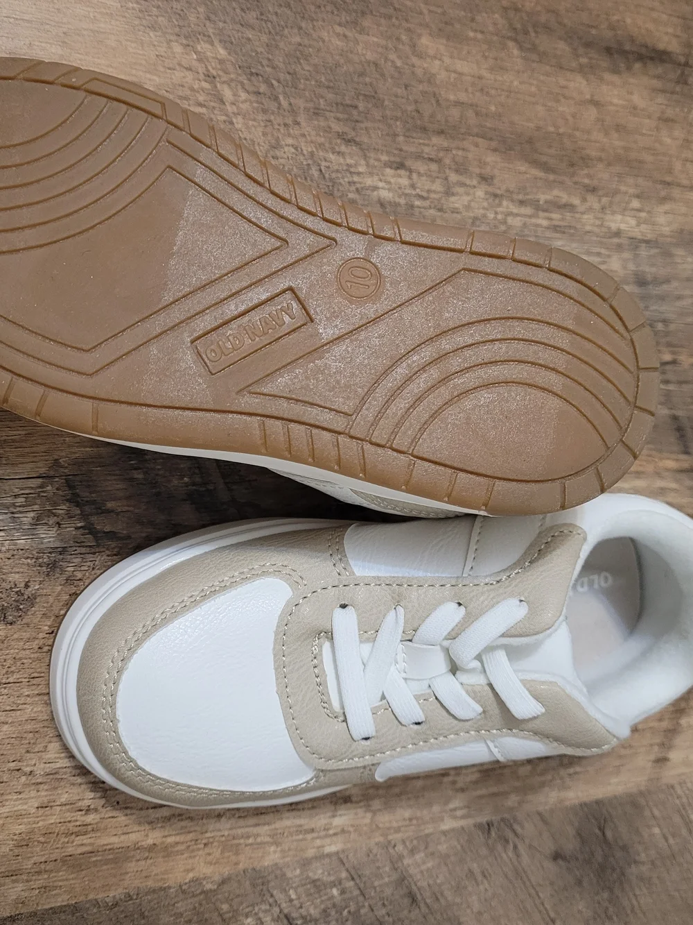 Old Navy Toddler White and Beige Sneakers Sz 10